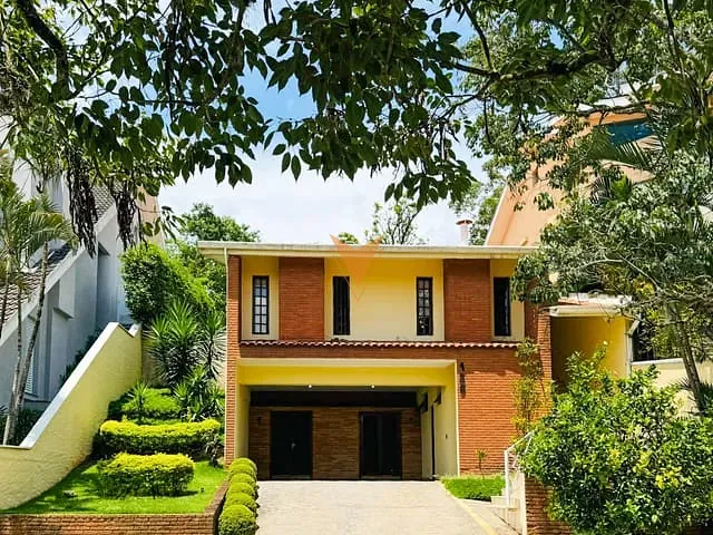 Casa com 266m² 2 quartos e 3 banheiros, à venda, no bairro São Paulo II em Cotia