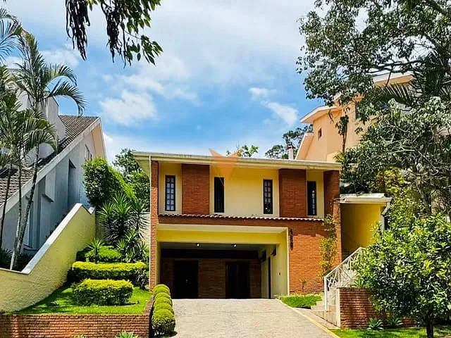 Casa com 266m² 2 quartos e 3 banheiros, à venda, no bairro São Paulo II em Cotia