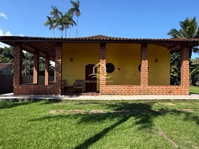 Casa com 1000m² 4 quartos e 4 banheiros, à venda, no bairro Boraceia em Bertioga
