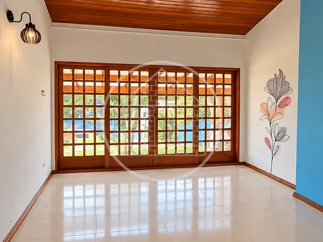 Casa com 800m² 3 quartos e 2 banheiros, à venda, no bairro Fazenda da Ilha em Embu-Guaçu