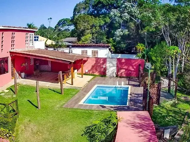Casa com 800m² 3 quartos e 2 banheiros, à venda, no bairro Fazenda da Ilha em Embu-Guaçu