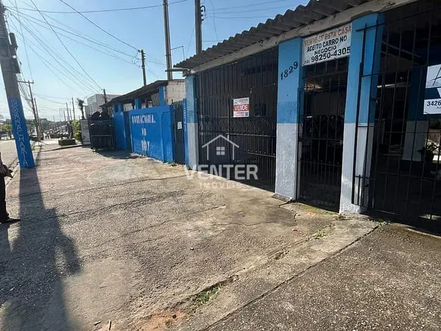 Casa com 360m² 2 quartos e 1 banheiro, à venda, no bairro Jardim Sandra Maria em Taubaté