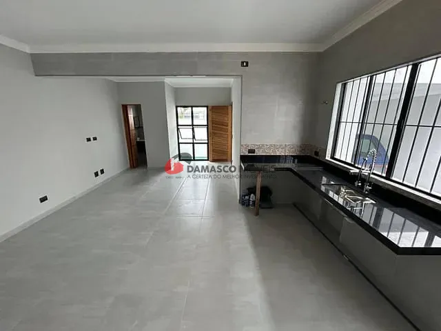 Casa 2 quartos e 2 banheiros, à venda, no bairro Nova Gerty em São Caetano do Sul