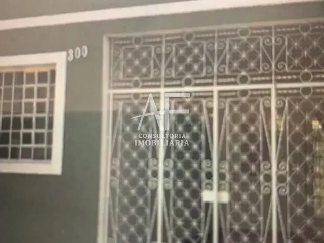 Casa com 250m², à venda, no bairro Centro em Taubaté