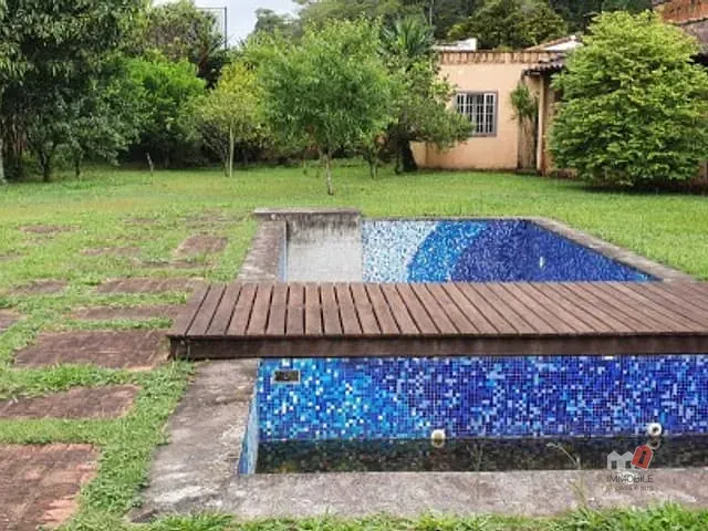 Casa com 1500m², à venda, no bairro Quitandinha em Petrópolis