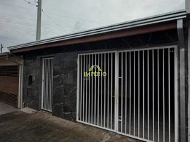 Casa com 180m² 3 quartos e 2 banheiros, para alugar, no bairro Jardim Santa Marta III em Salto