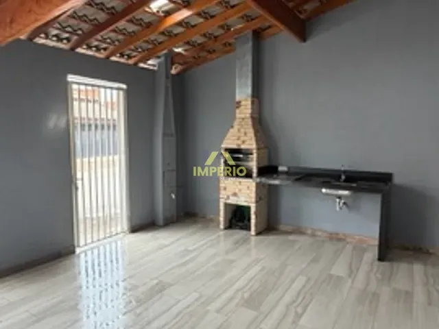 Casa com 180m² 3 quartos e 2 banheiros, para alugar, no bairro Jardim Santa Marta III em Salto