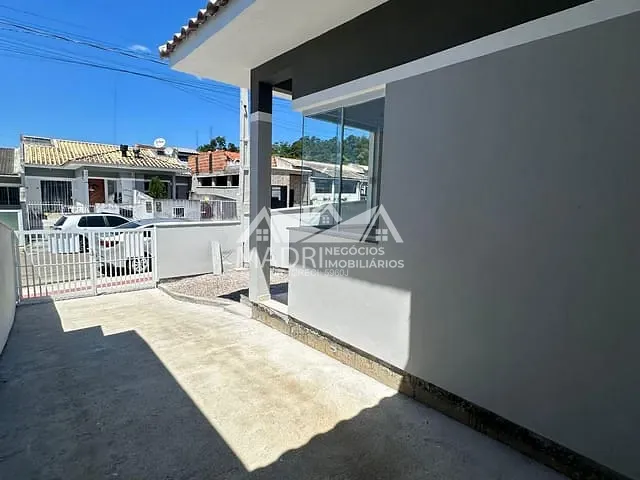 Casa 2 quartos e 1 banheiro, à venda, no bairro Bela Vista em Palhoça