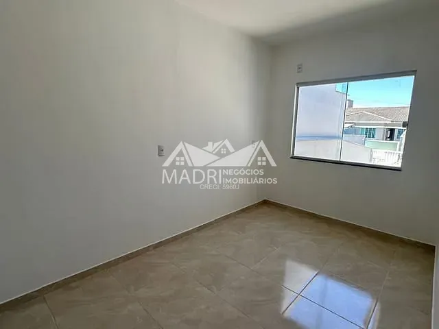 Casa 2 quartos e 1 banheiro, à venda, no bairro Bela Vista em Palhoça