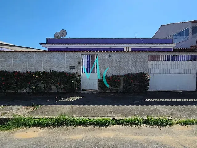 Casa com 300m² 4 quartos e 2 banheiros, à venda, no bairro Campo Grande em Rio de Janeiro