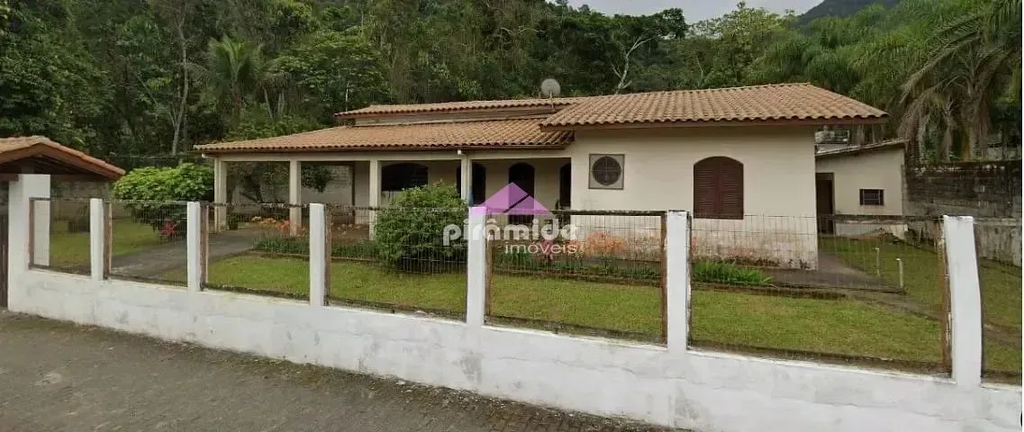Casa, 3 quartos, 161 m² - Foto 1