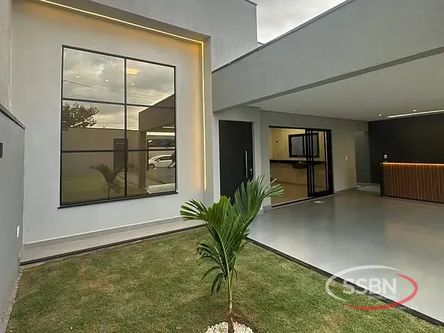 Casa 3 quartos e 2 banheiros, à venda, no bairro Jardim dos Lagos em Nova Odessa
