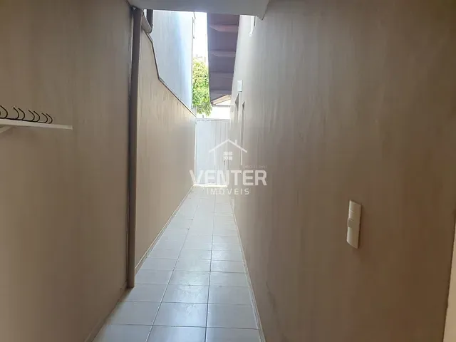 Casa com 264m² 3 quartos e 2 banheiros, à venda, no bairro Piracangaguá em Taubaté