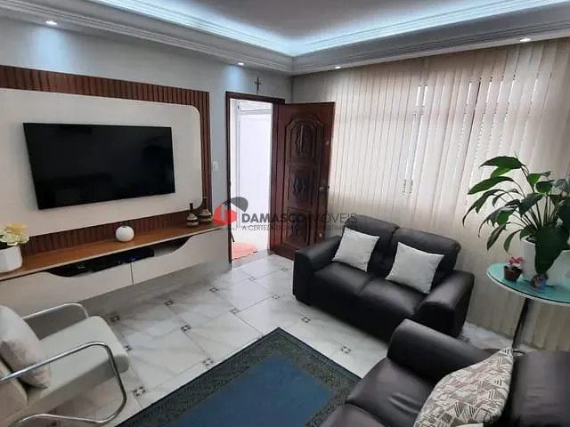 Casa com 160m² 3 quartos e 2 banheiros, à venda, no bairro Olímpico em São Caetano do Sul
