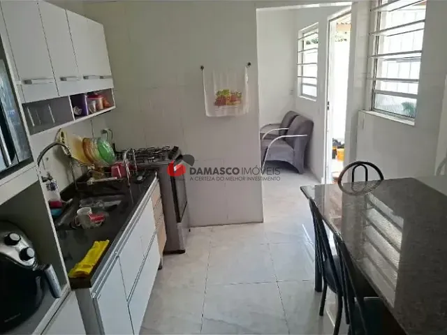 Casa 2 quartos e 1 banheiro, à venda, no bairro Nova Gerty em São Caetano do Sul