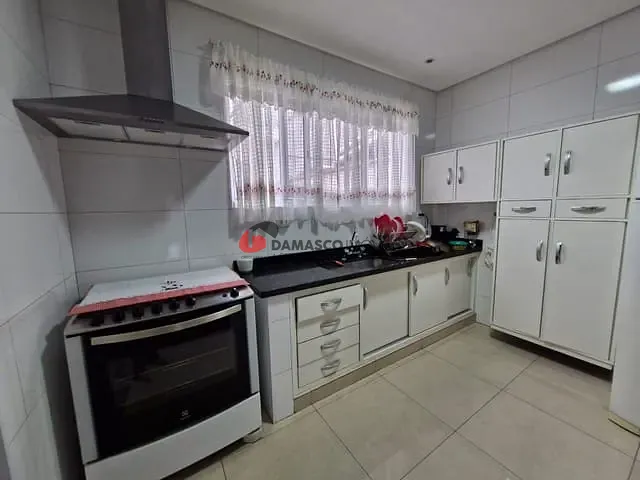 Casa 4 quartos e 5 banheiros, à venda, no bairro Barcelona em São Caetano do Sul
