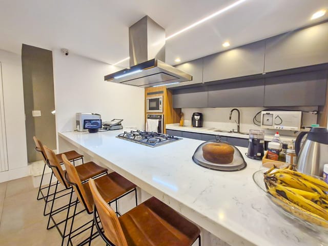 Casa 4 quartos e 4 banheiros, à venda, no bairro Barra da Tijuca em Rio de Janeiro