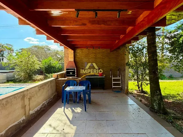 Casa com 1014m² 4 quartos e 3 banheiros, à venda, no bairro Condomínio Fechado Village Haras São Luiz em Salto