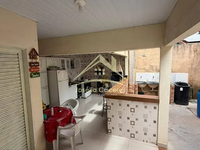 Casa com 200m² 3 quartos e 1 banheiro, à venda, no bairro Santa Isabel em Várzea Grande