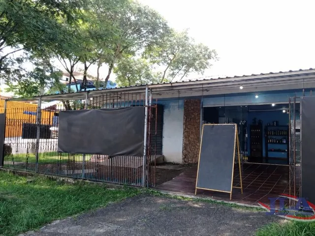 Casa com 488m² 6 quartos e 6 banheiros, à venda, no bairro Bairro Alto em Curitiba