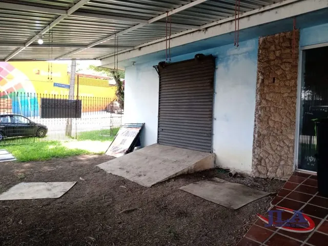 Casa com 488m² 6 quartos e 6 banheiros, à venda, no bairro Bairro Alto em Curitiba