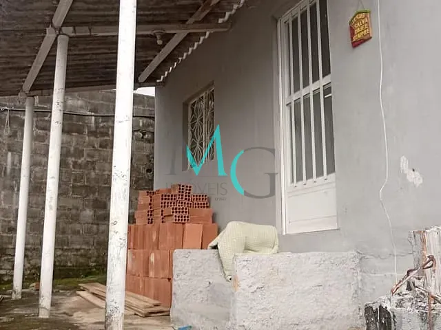 Casa 2 quartos e 2 banheiros, para alugar, no bairro Cosmos em Rio de Janeiro