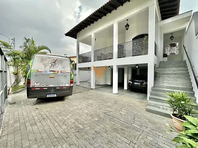 Casa com 444m² 4 quartos e 4 banheiros, à venda, no bairro Horizontal Park em Cotia