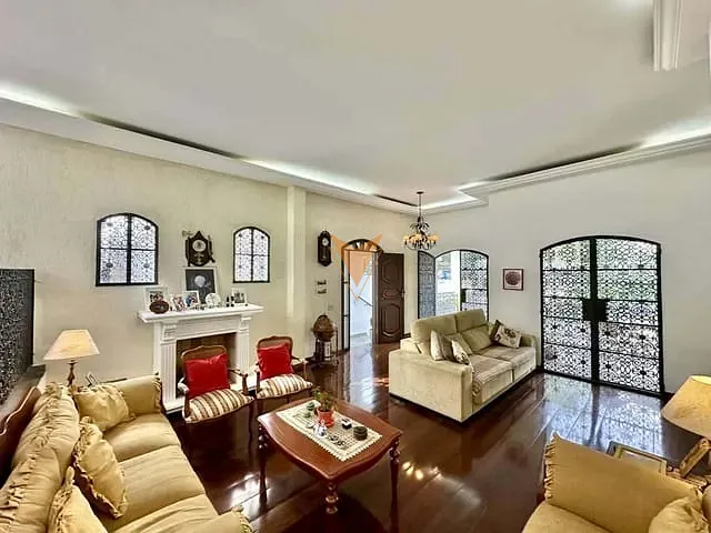 Casa com 444m² 4 quartos e 4 banheiros, à venda, no bairro Horizontal Park em Cotia