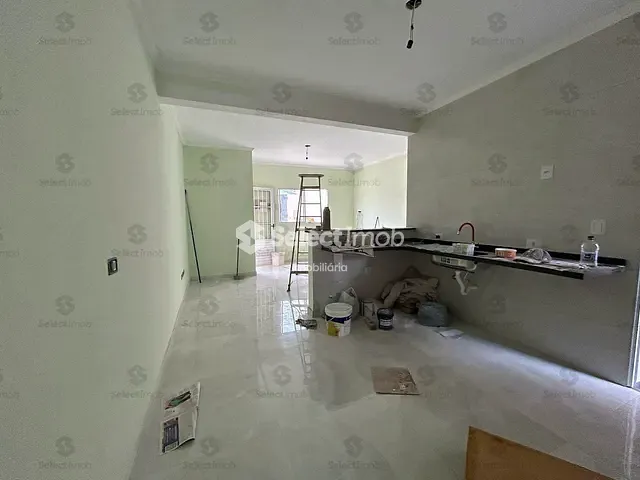 Casa com 78m² 3 quartos e 2 banheiros, à venda, no bairro Jardim Zaira em Mauá
