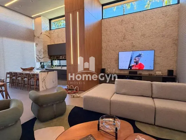 Casa com 587m² 4 quartos e 5 banheiros, à venda, no bairro Jardins Itália em Goiânia
