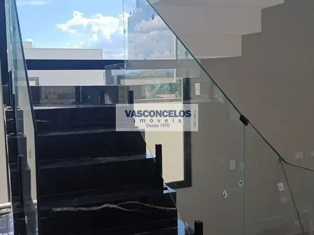 Casa com 360m² 3 quartos e 5 banheiros, à venda, no bairro Chácara Ipês em Caçapava