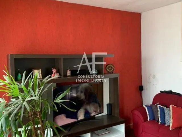 Casa com 233m² 2 quartos e 1 banheiro, à venda, no bairro Centro em Taubaté