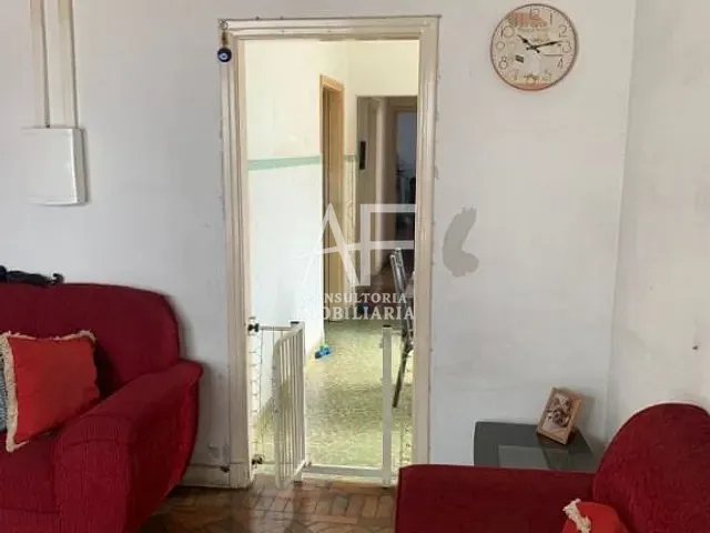 Casa com 233m² 2 quartos e 1 banheiro, à venda, no bairro Centro em Taubaté