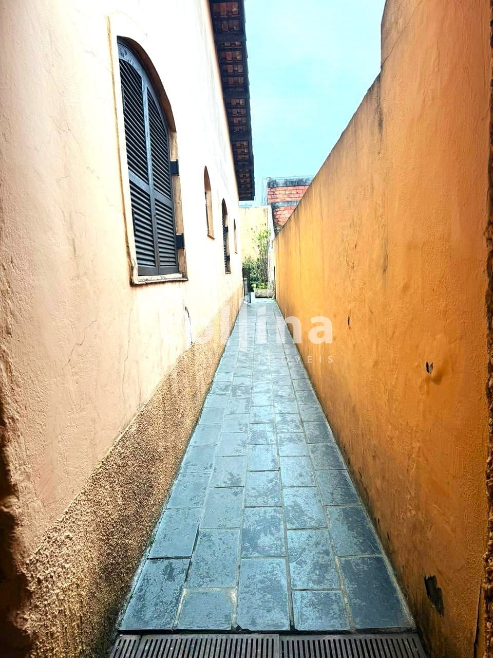 Casa à venda com 3 quartos, 10m² - Foto 12