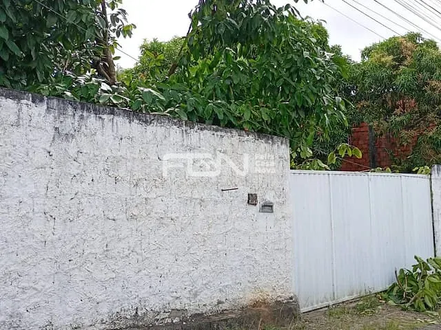 Casa 2 quartos e 1 banheiro, à venda, no bairro Rio da Prata em Camaçari