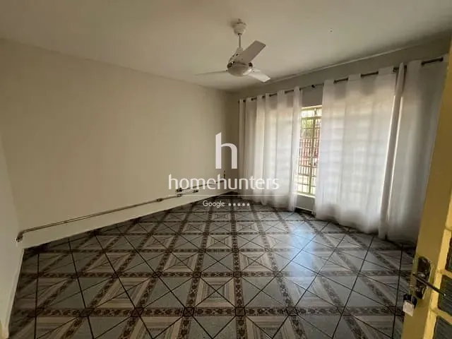 Casa 3 quartos e 1 banheiro, para alugar, no bairro Vila Georgina em Campinas