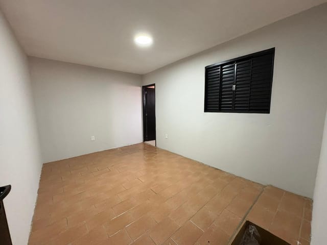 Casa com 100m² 1 quarto e 1 banheiro, para alugar, no bairro Conjunto Habitacional Parque Itajaí em Campinas