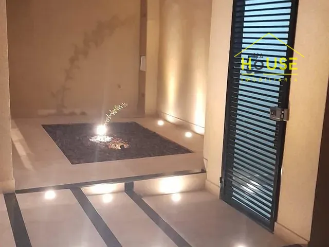 Casa com 220m² 3 quartos e 3 banheiros, à venda, no bairro Centro em Bady Bassitt
