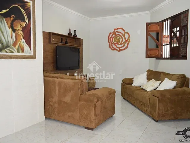 Casa com 300m² 3 quartos e 3 banheiros, à venda, no bairro Itararé em Campina Grande