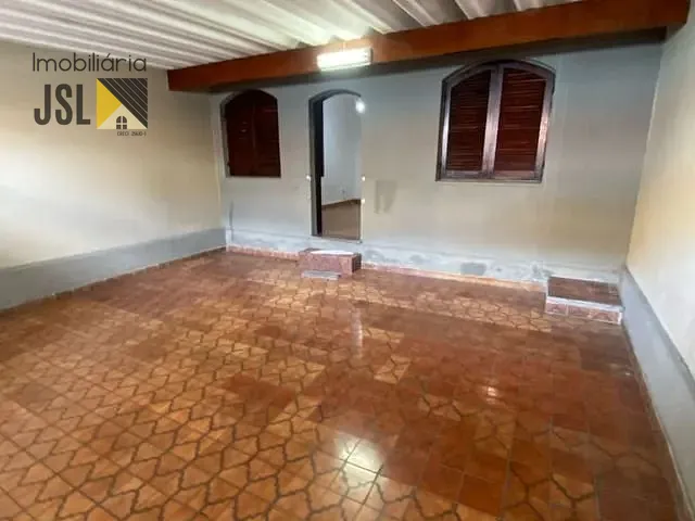 Casa com 137m² 2 quartos e 1 banheiro, à venda, no bairro Vila Resende em Caçapava