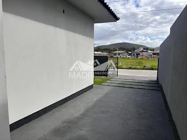 Casa 2 quartos e 1 banheiro, à venda, no bairro Guarda do Cubatão em Palhoça