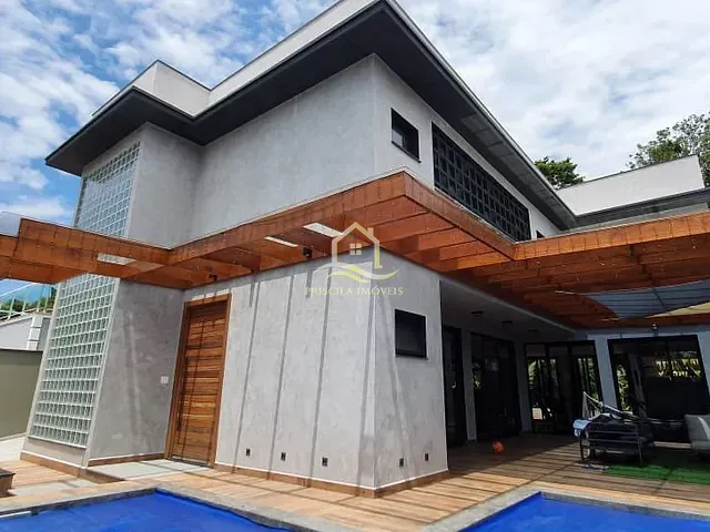 Casa 4 quartos e 5 banheiros, à venda, no bairro Boracéia em São Sebastião