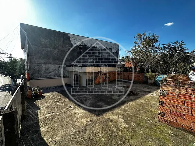 Casa com 201m² 2 quartos e 2 banheiros, à venda, no bairro Jardim Vista Alegre em São Paulo