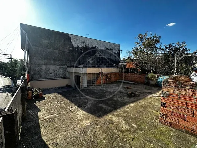 Casa com 201m² 2 quartos e 2 banheiros, à venda, no bairro Jardim Vista Alegre em São Paulo