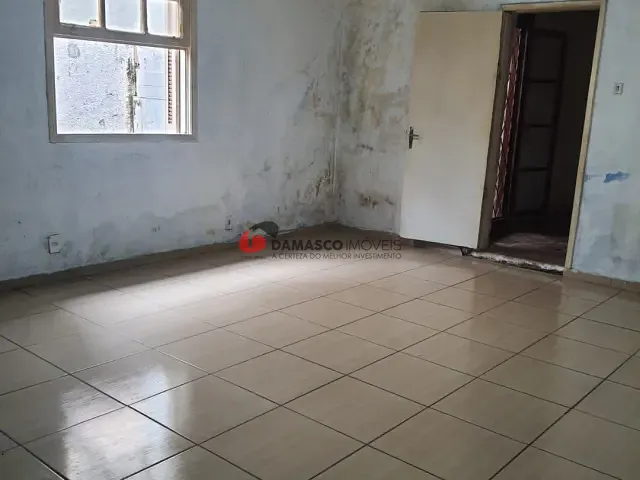 Casa 2 quartos e 1 banheiro, à venda, no bairro Santa Paula em São Caetano do Sul