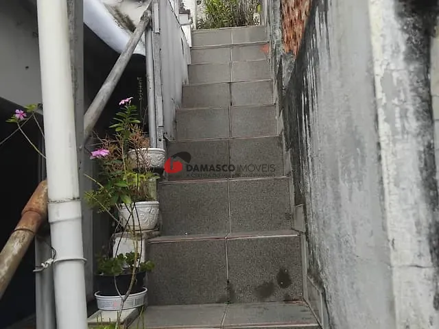 Casa 3 quartos e 1 banheiro, à venda, no bairro Mauá em São Caetano do Sul