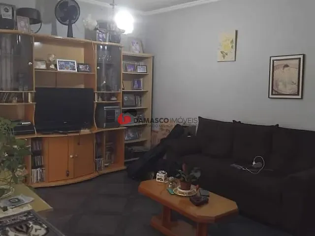 Casa 3 quartos e 1 banheiro, à venda, no bairro Mauá em São Caetano do Sul