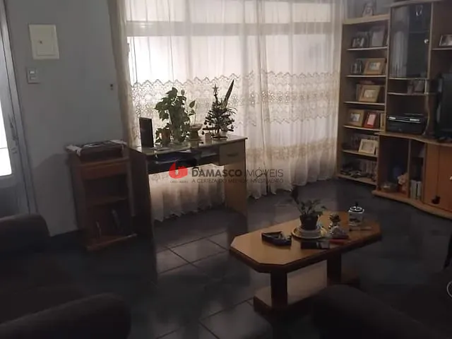 Casa 3 quartos e 1 banheiro, à venda, no bairro Mauá em São Caetano do Sul