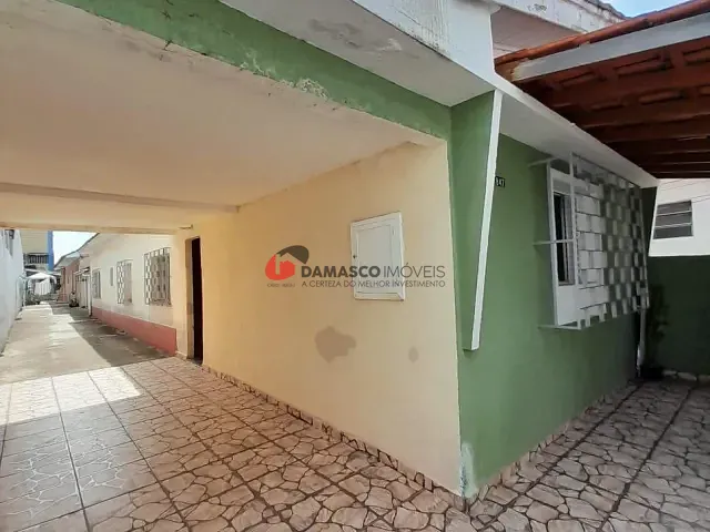 Casa 2 quartos e 1 banheiro, para alugar, no bairro Osvaldo Cruz em São Caetano do Sul