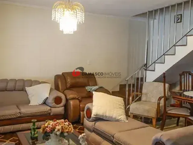 Casa com 500m² 4 quartos e 3 banheiros, à venda, no bairro Osvaldo Cruz em São Caetano do Sul